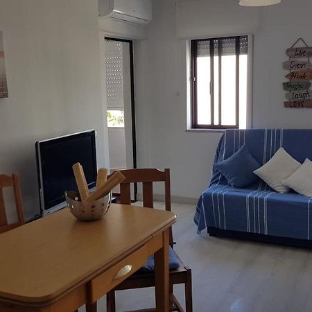 Apartment Girasol Front Beach Quarteira Algarve エクステリア 写真