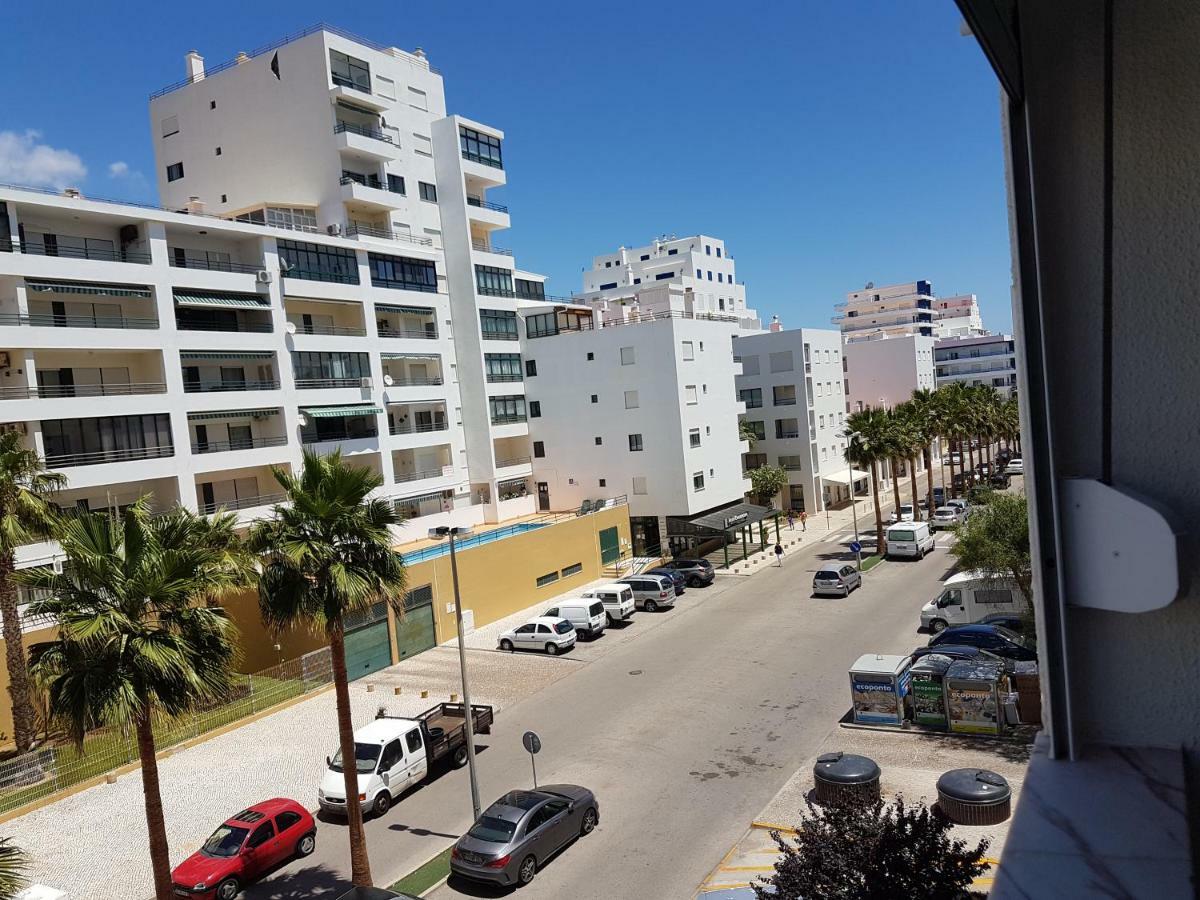 Apartment Girasol Front Beach Quarteira Algarve エクステリア 写真